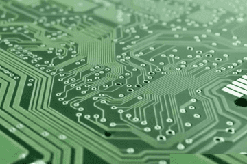 What is a PCB Trace? A Complete Guide